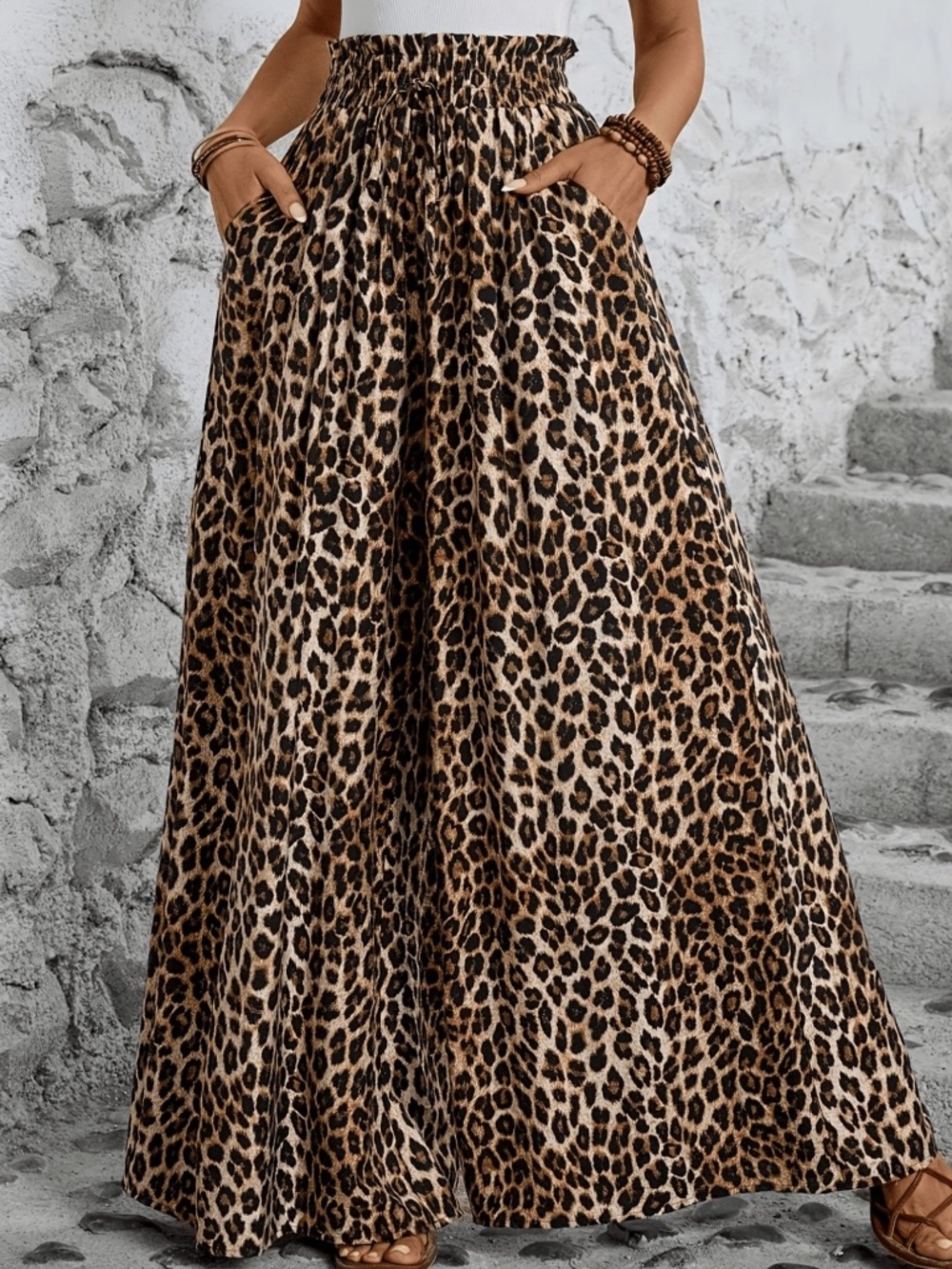 Leopard Print Stretchy Waist Wide leg Pants - Picture 2 of 4
